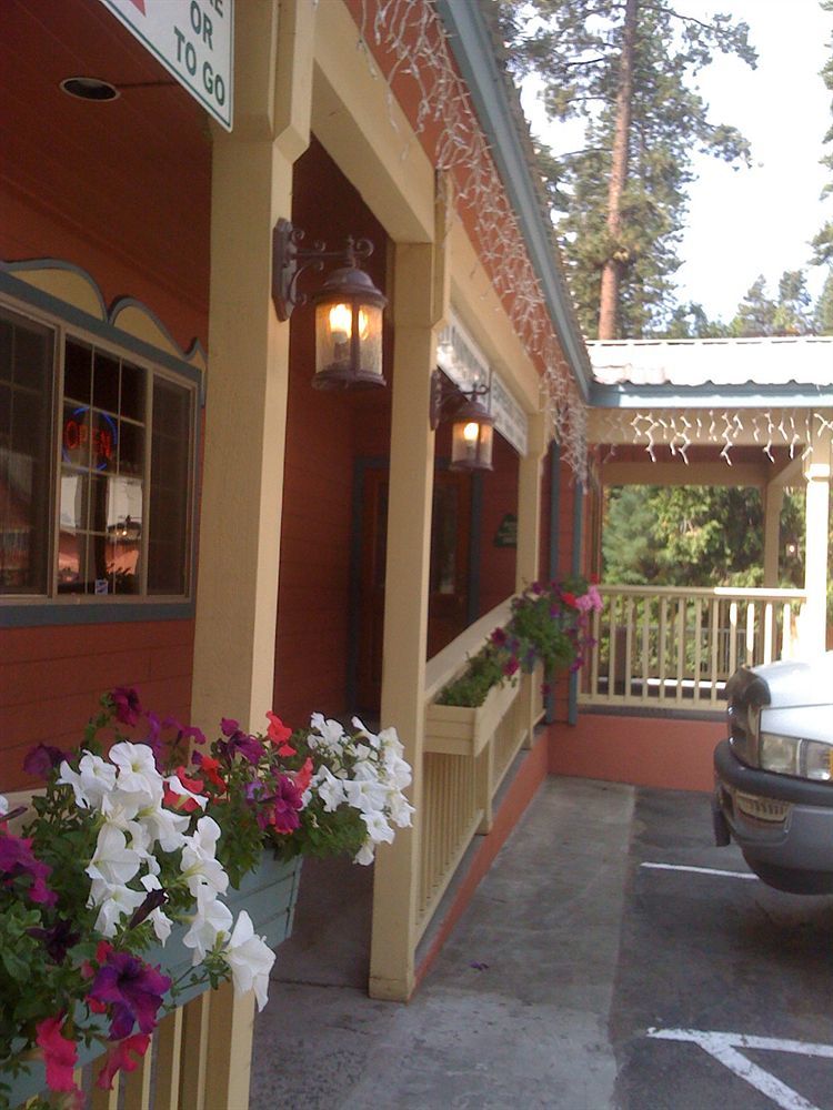 Strawberry Inn Exterior photo